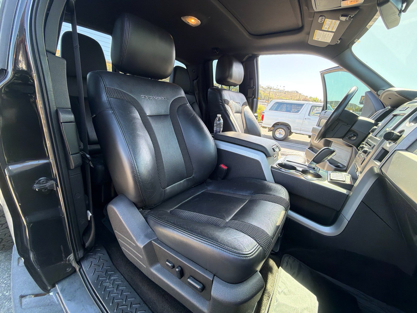 Used 2012 Ford F150 Raptor w/ Raptor Luxury Pkg AWD/4WD image 22