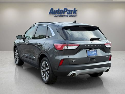 Used 2020 Ford Escape Titanium AWD/4WD image 5