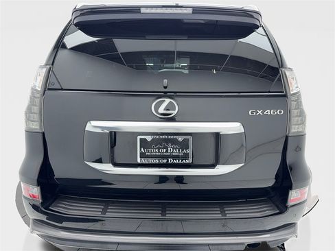 Used 2023 Lexus GX 460 Premium w/ Accessory Package image 11