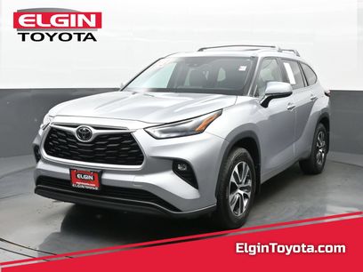 Used 2023 Toyota Highlander XLE