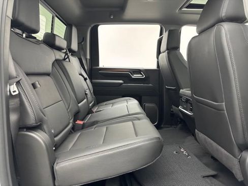New 2026 GMC Sierra 2500 Denali w/ Denali Reserve Package AWD/4WD image 39