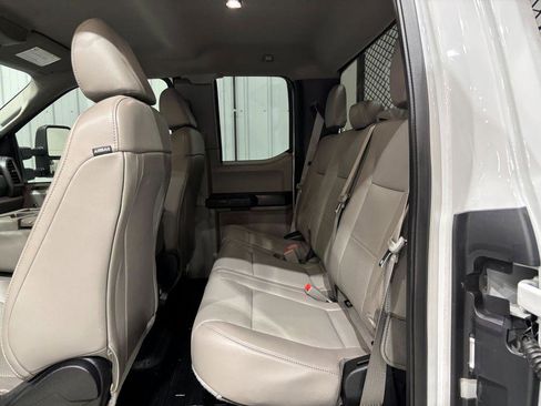 Used 2018 Ford F250 XL w/ Power Equipment Group image 13