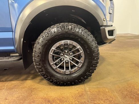Used 2020 Ford F150 Raptor w/ Equipment Group 802A Luxury image 91