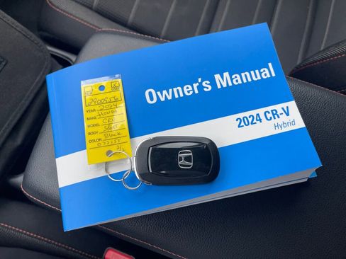 Used 2024 Honda CR-V Sport image 4