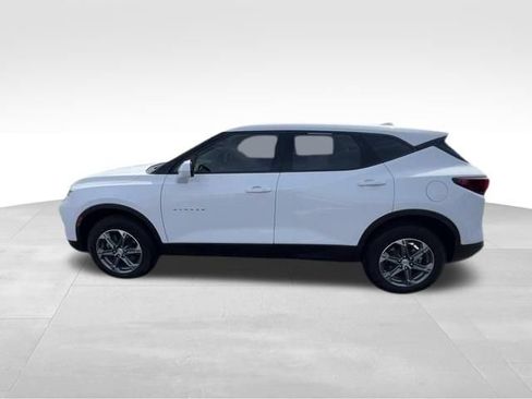 Certified 2024 Chevrolet Blazer LT FWD image 3