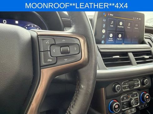 Used 2022 Chevrolet Suburban High Country AWD/4WD image 32
