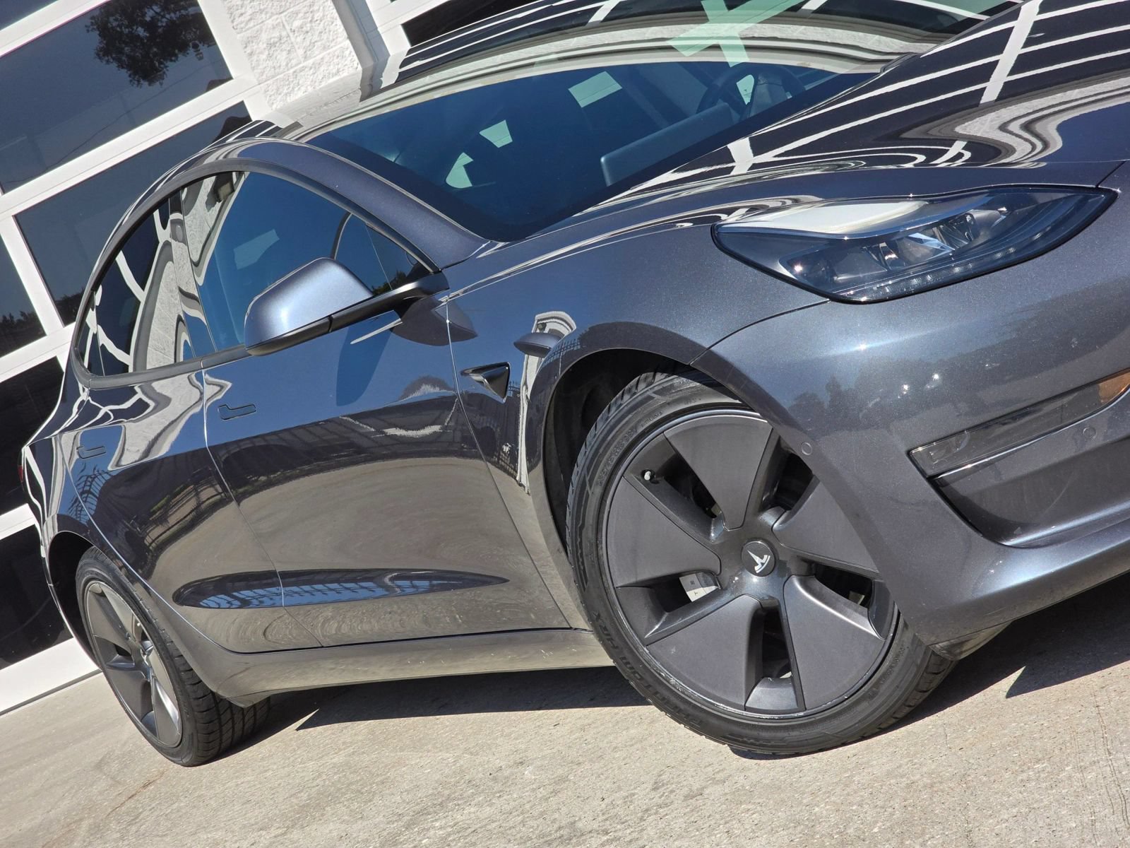 Used 2021 Tesla Model 3 Standard Range Plus RWD image 12