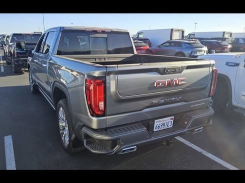 Used 2021 GMC Sierra 1500 Denali w/ Denali Ultimate Package AWD/4WD image 8