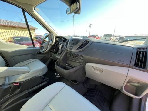 Used 2016 Ford Transit 350 Transit Midroof image 15