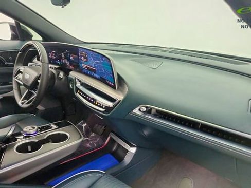 Used 2024 Cadillac Lyriq Sport w/ Nappa Leather Package image 21