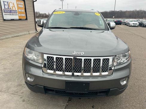 Used 2011 Jeep Grand Cherokee Overland Summit AWD/4WD image 2
