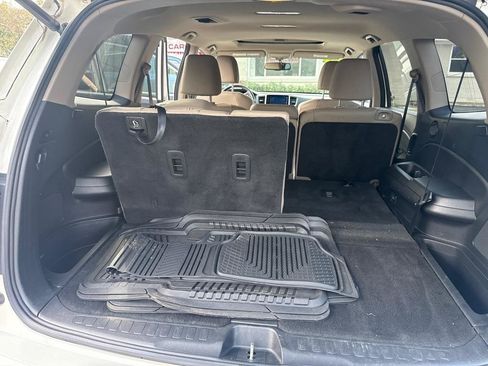 Used 2016 Honda Pilot EX-L image 11