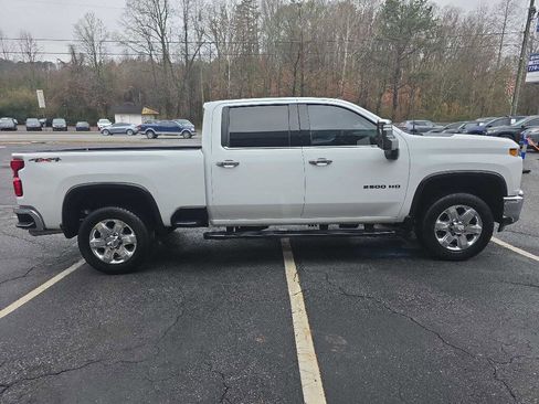 Used 2020 Chevrolet Silverado 2500 LTZ w/ LTZ Premium Package image 6