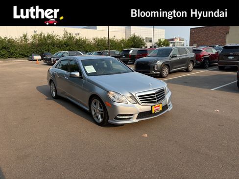 Used 2013 Mercedes-Benz E 350 4MATIC Sedan image 1