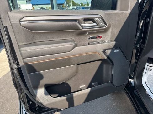 Used 2024 GMC Sierra 1500 AT4 w/ Technology Package image 21