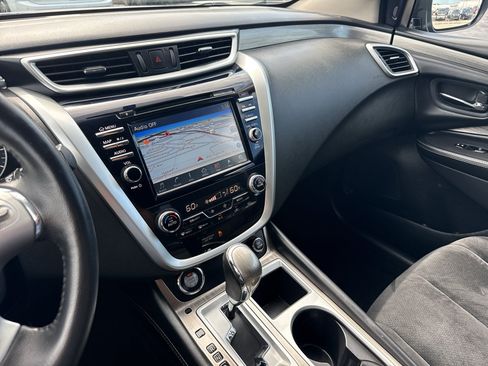 Used 2018 Nissan Murano SV AWD/4WD image 21