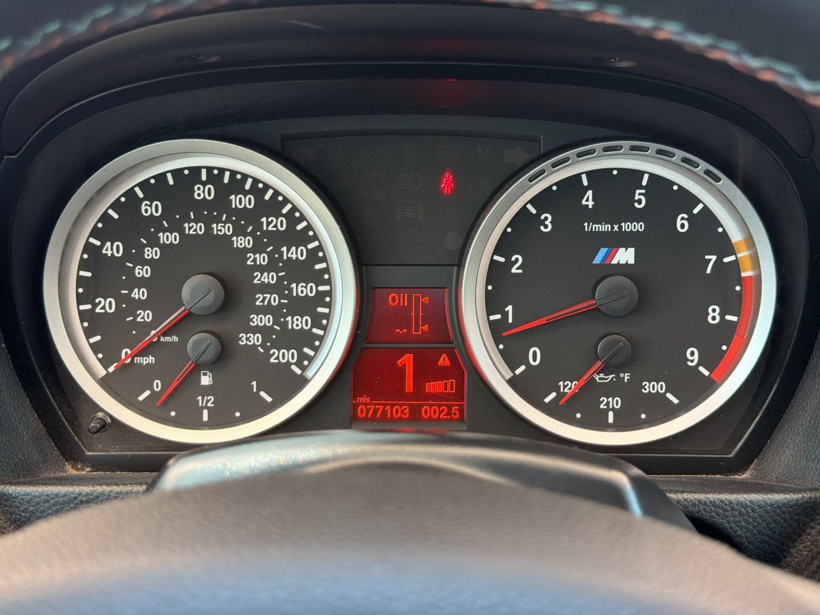 Used 2011 BMW M3 Convertible RWD image 21