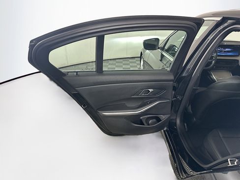 Used 2025 BMW 330i Sedan image 26