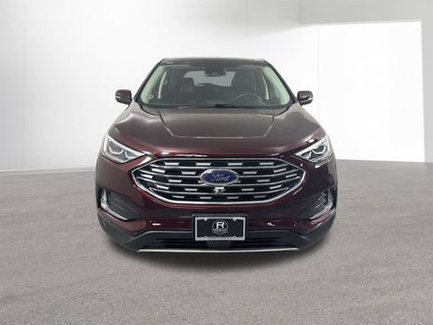 Used 2022 Ford Edge Titanium w/ Equipment Group 301A AWD/4WD image 26