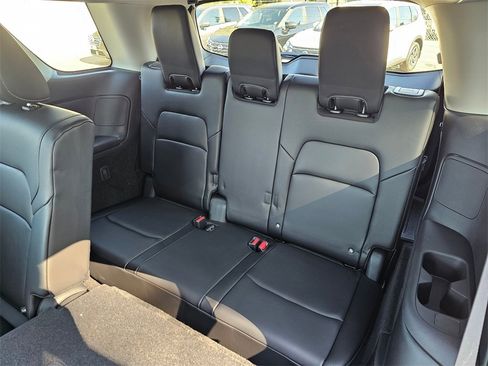 New 2025 Nissan Pathfinder SL w/ Cargo Package image 22