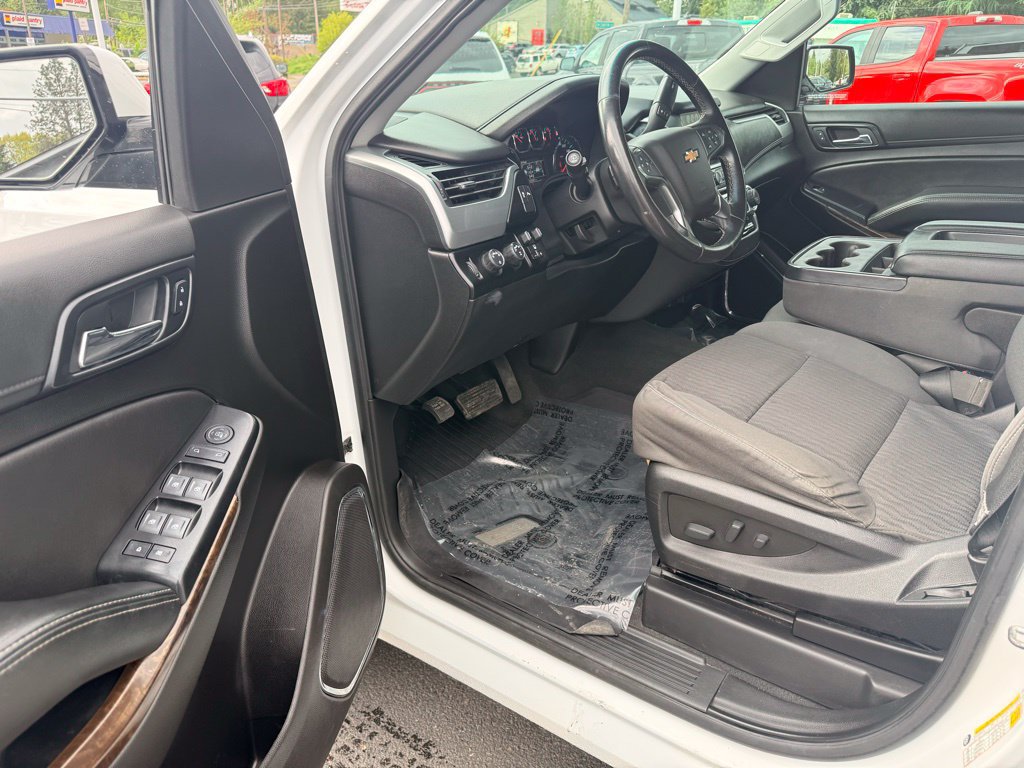 Used 2020 Chevrolet Suburban LS w/ Max Trailering Package AWD/4WD image 13