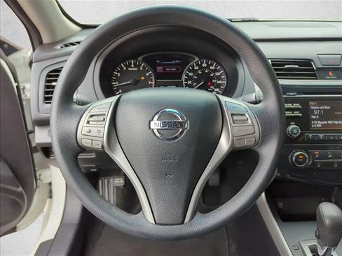 Used 2015 Nissan Altima 2.5 S w/ Power Driver Seat Package FWD image 24