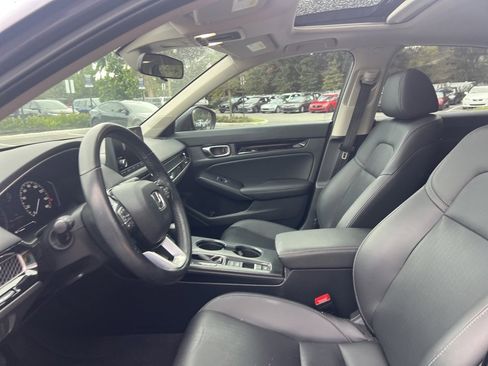 Used 2024 Honda Civic EX-L image 16