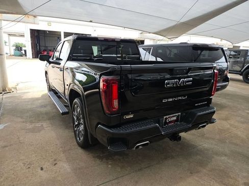 Used 2024 GMC Sierra 1500 Denali Ultimate AWD/4WD image 5
