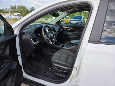 Used 2023 GMC Terrain SLE w/ Driver Convenience Package AWD/4WD image 11