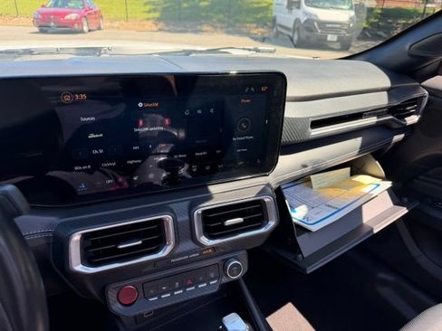Used 2025 Ford Mustang Premium RWD image 20