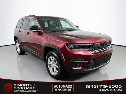 Used 2023 Jeep Grand Cherokee Limited AWD/4WD image 1