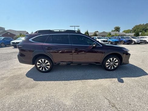 Certified 2025 Subaru Outback Limited AWD/4WD image 14