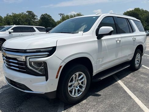 Used 2025 Chevrolet Tahoe LT RWD image 23