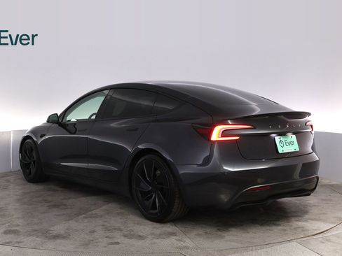 Used 2025 Tesla Model 3 Performance AWD/4WD image 17