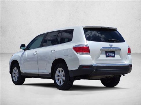 Used 2012 Toyota Highlander FWD image 8
