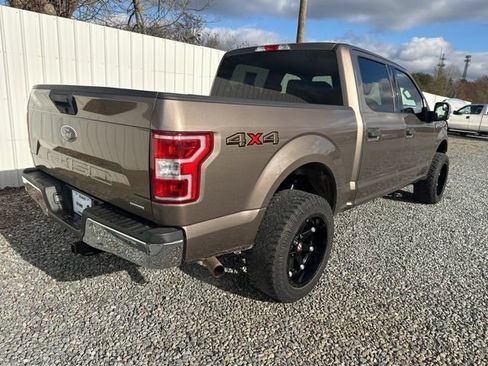 Used 2018 Ford F150 XLT image 5