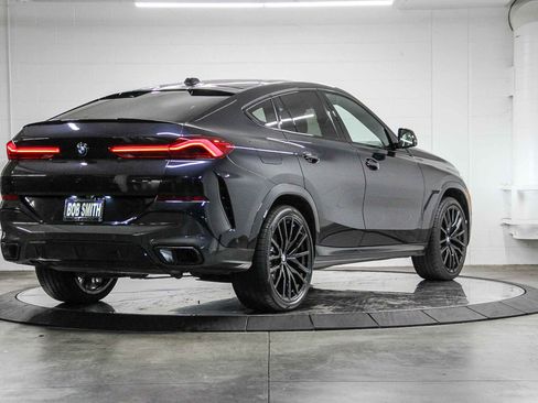 Used 2024 BMW X6 xDrive40i w/ Executive Package image 6