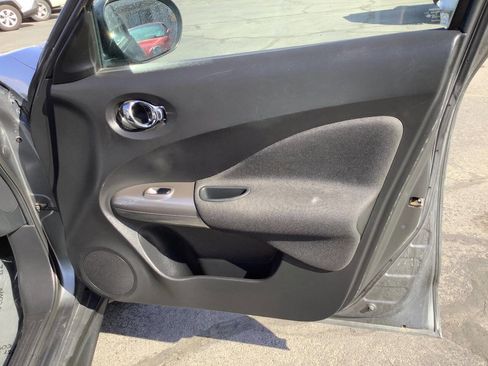 Used 2012 Nissan Juke SL w/ Sport Pkg image 33