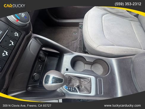 Used 2015 Hyundai Tucson GLS FWD image 16