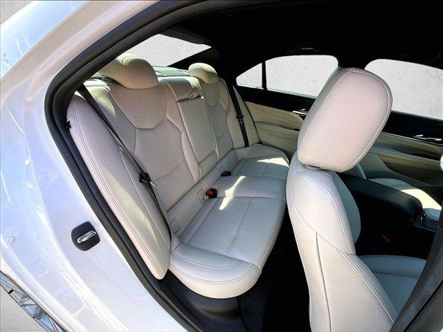 Certified 2023 Cadillac CT4 Luxury RWD image 29
