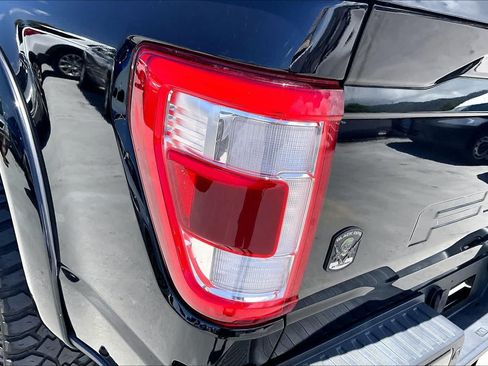 Used 2022 Ford F150 Lariat w/ Equipment Group 502A High AWD/4WD image 32