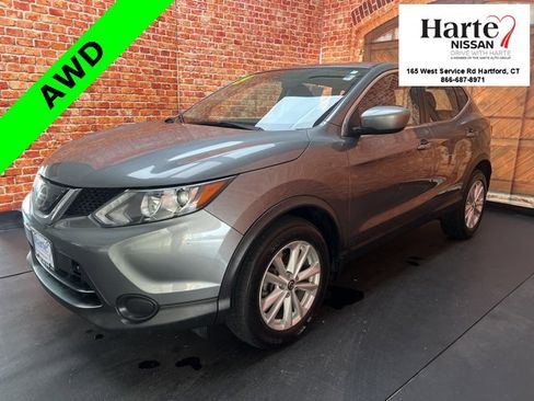 Used 2019 Nissan Rogue Sport S w/ Appearance Package image 7