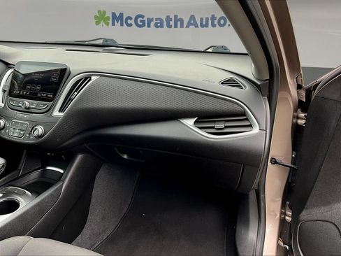 Used 2023 Chevrolet Malibu LT FWD image 28