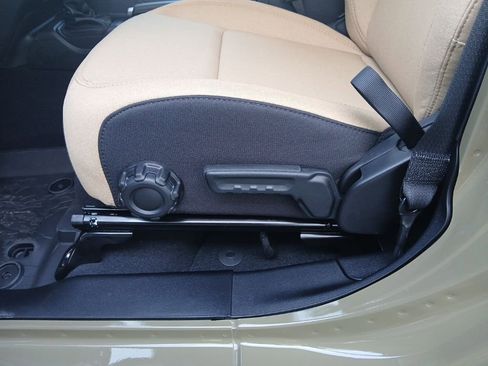 New 2026 Jeep Gladiator Willys AWD/4WD image 25