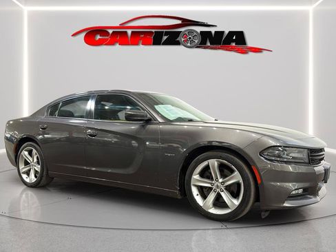 Used 2018 Dodge Charger R/T image 12