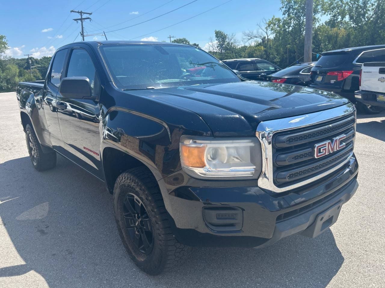Used 2016 GMC Canyon 4x4 Extended Cab w/ Convenience Package image 3