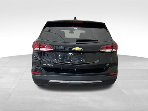 Used 2024 Chevrolet Equinox LT FWD image 4