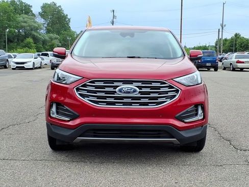 Certified 2024 Ford Edge Titanium AWD/4WD image 2