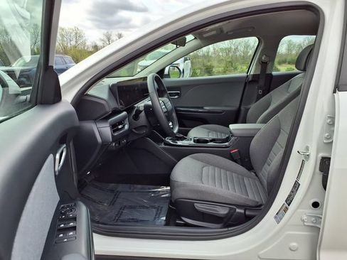 Used 2025 Kia K4 EX FWD image 68