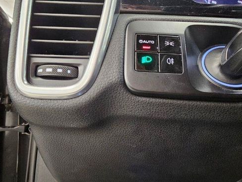 Used 2019 Porsche Cayenne AWD/4WD image 23
